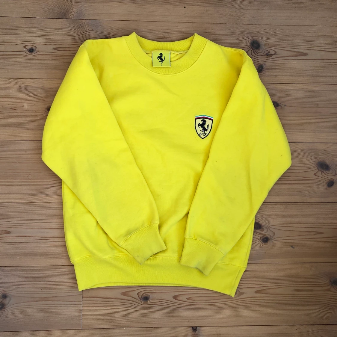 Yellow Ferrari crew neck  - 90