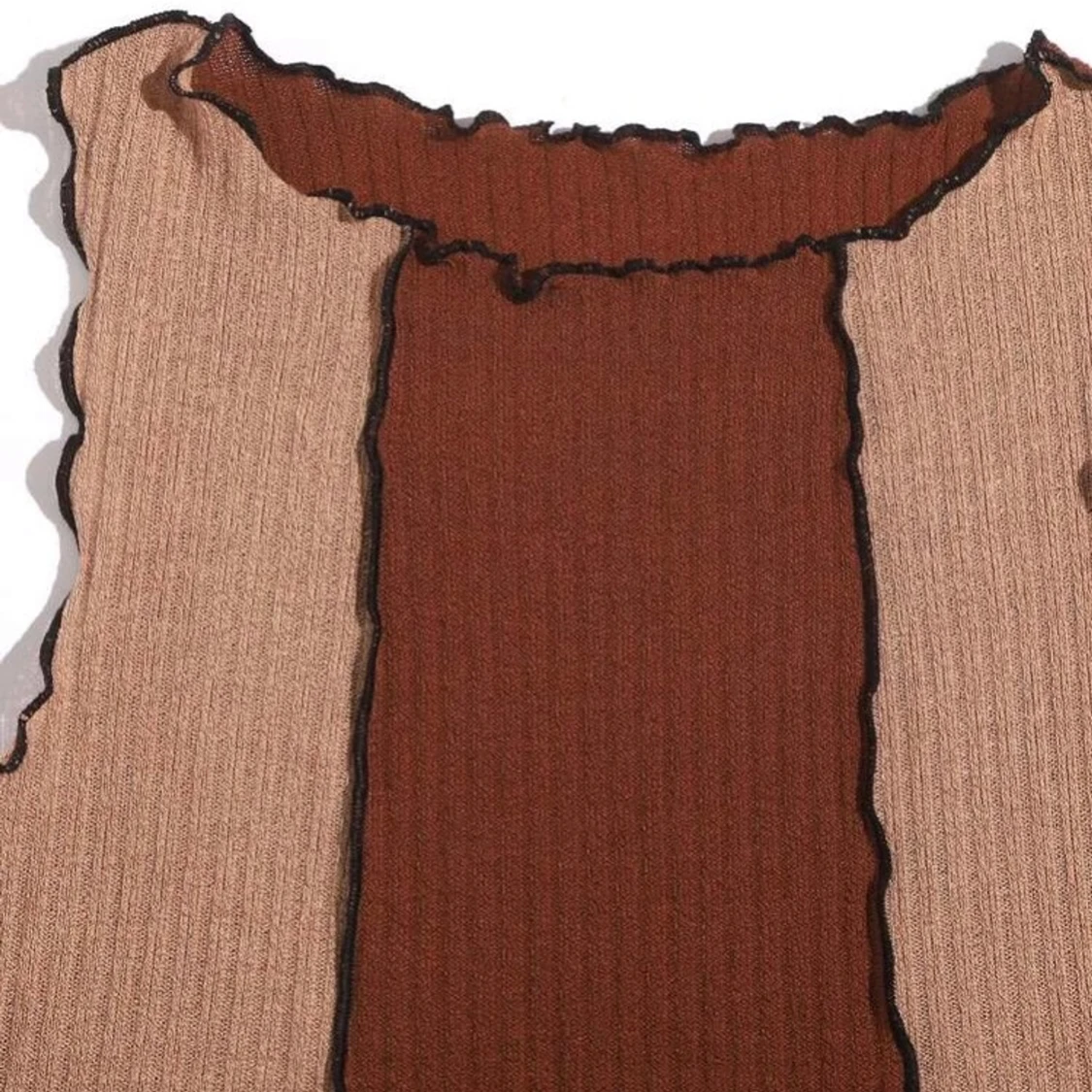 Ett linne från SHEIN inte andvänd pga fel storlek jätte söt  - 90