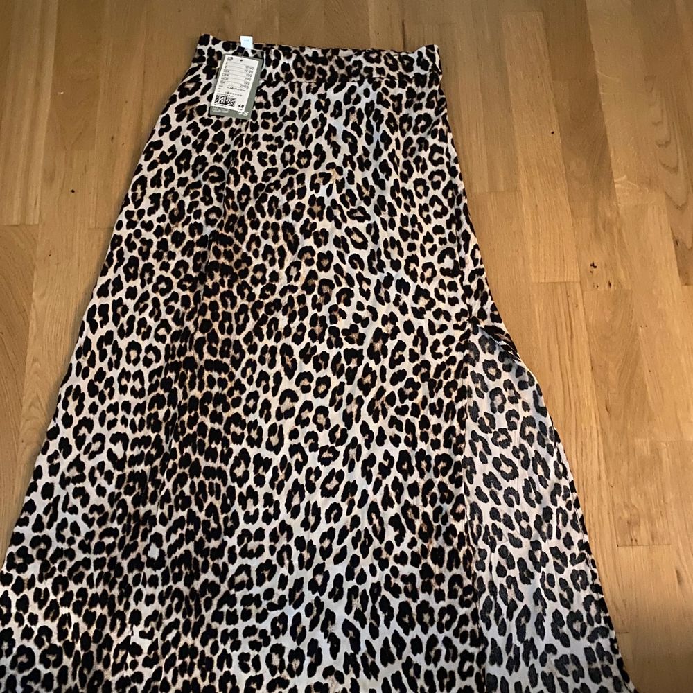 Leopard kjol - H&M | Plick Second Hand