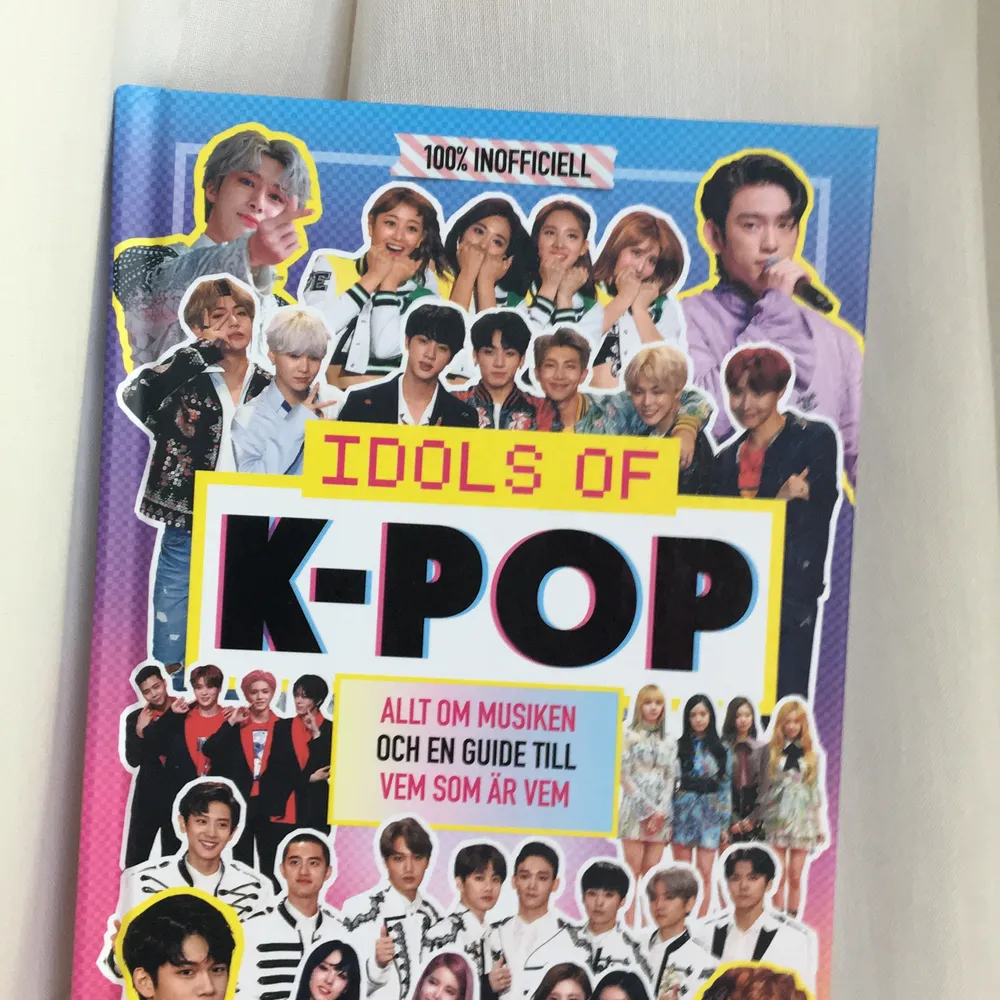 kpop bok om idols och kpop grupper. helt nytt skick !! . Övrigt.
