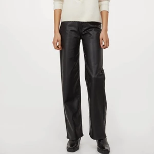 Skinnbyxor - Skitsnygga skinnbyxor från H&M som tyvärr inte kommer till användning längre❤️