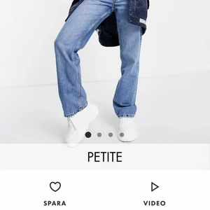 Bershka jeans - Dad jeans  från bershka i petite, aldrig använt