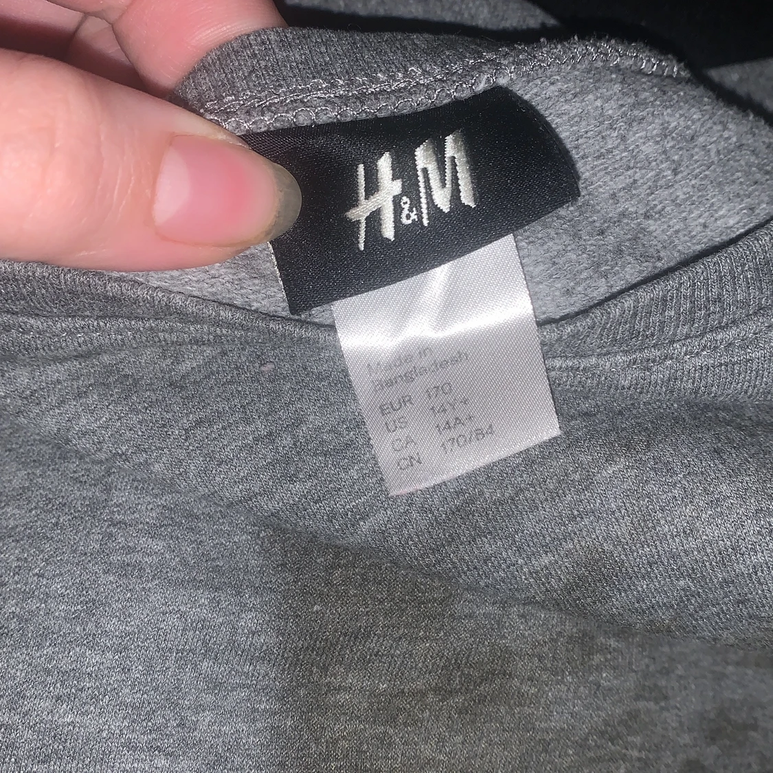 Tröja från H&M. Storlek 170 - 91