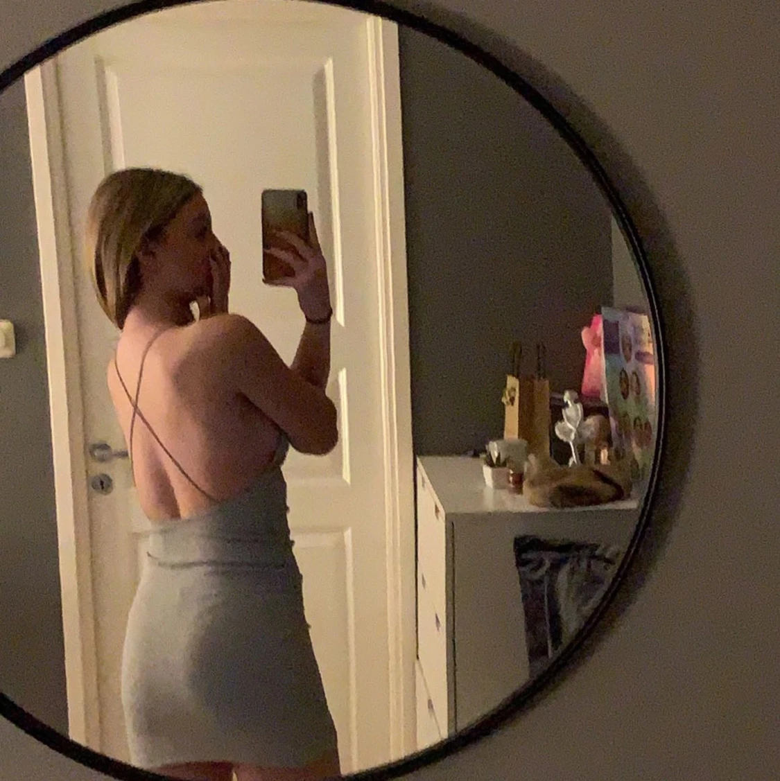 Glittrig klänning - 90