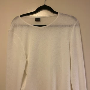 Vit tröja - Vit tröja, genomskinlig från Gina strl XL. Ny