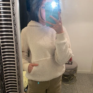 Teddy hoodie - Jätte fin Teddy hoodie