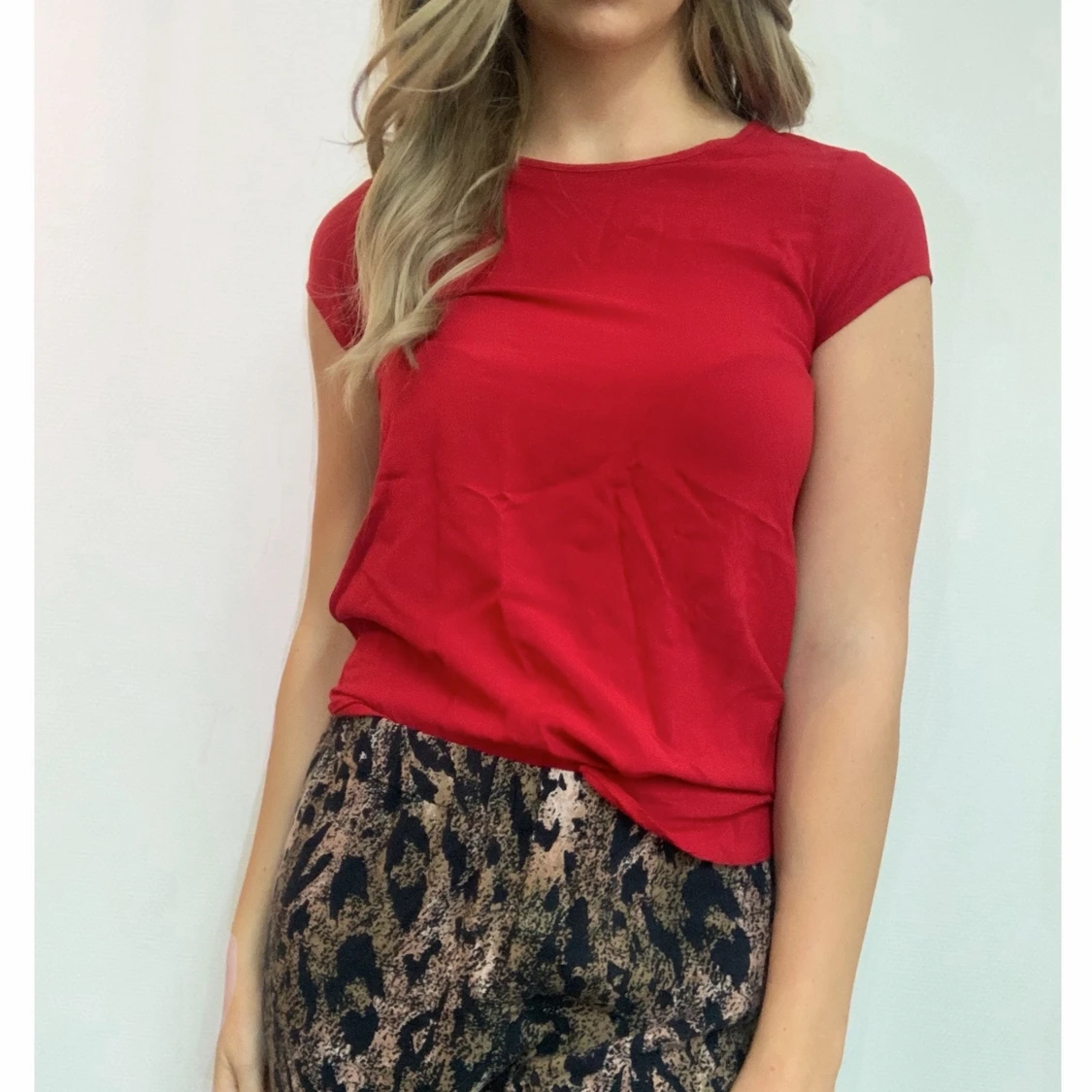 Röd T-shirt Storlek S