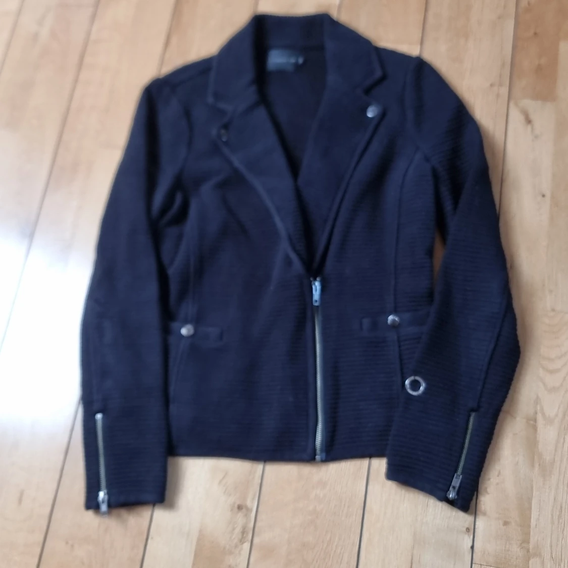 Stickad kavaj från Stockholm.