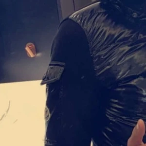 Moncler halv jacka - Fin moncler jacka säljes 