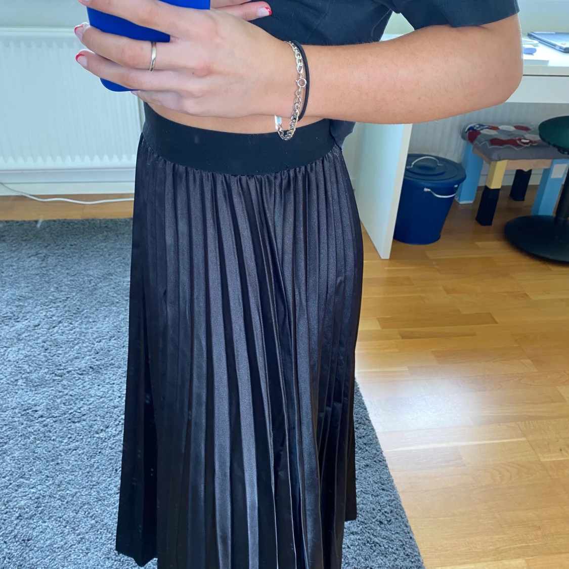 svart lång kjol - 90