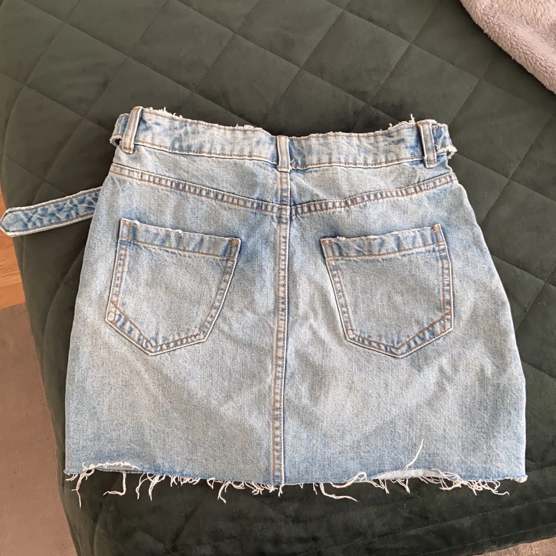 Kort jeanskjol  - 90