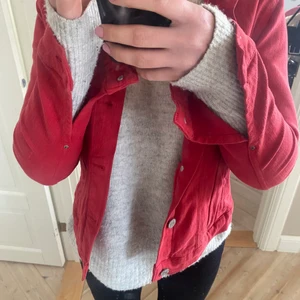 Jeans jacka  - Snygg jeans jacka från hm aldrig använd