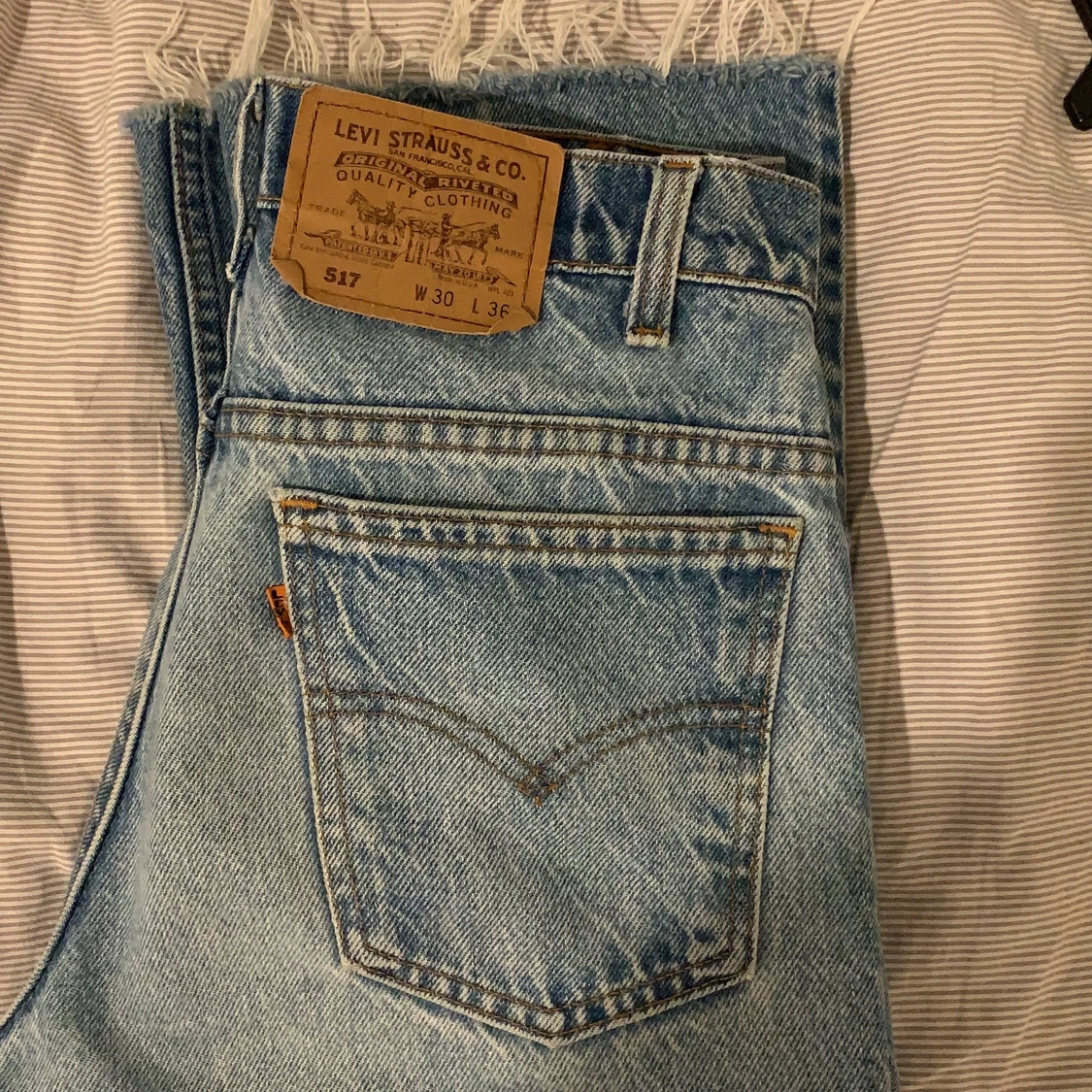 ljusblå levis jeans - 91
