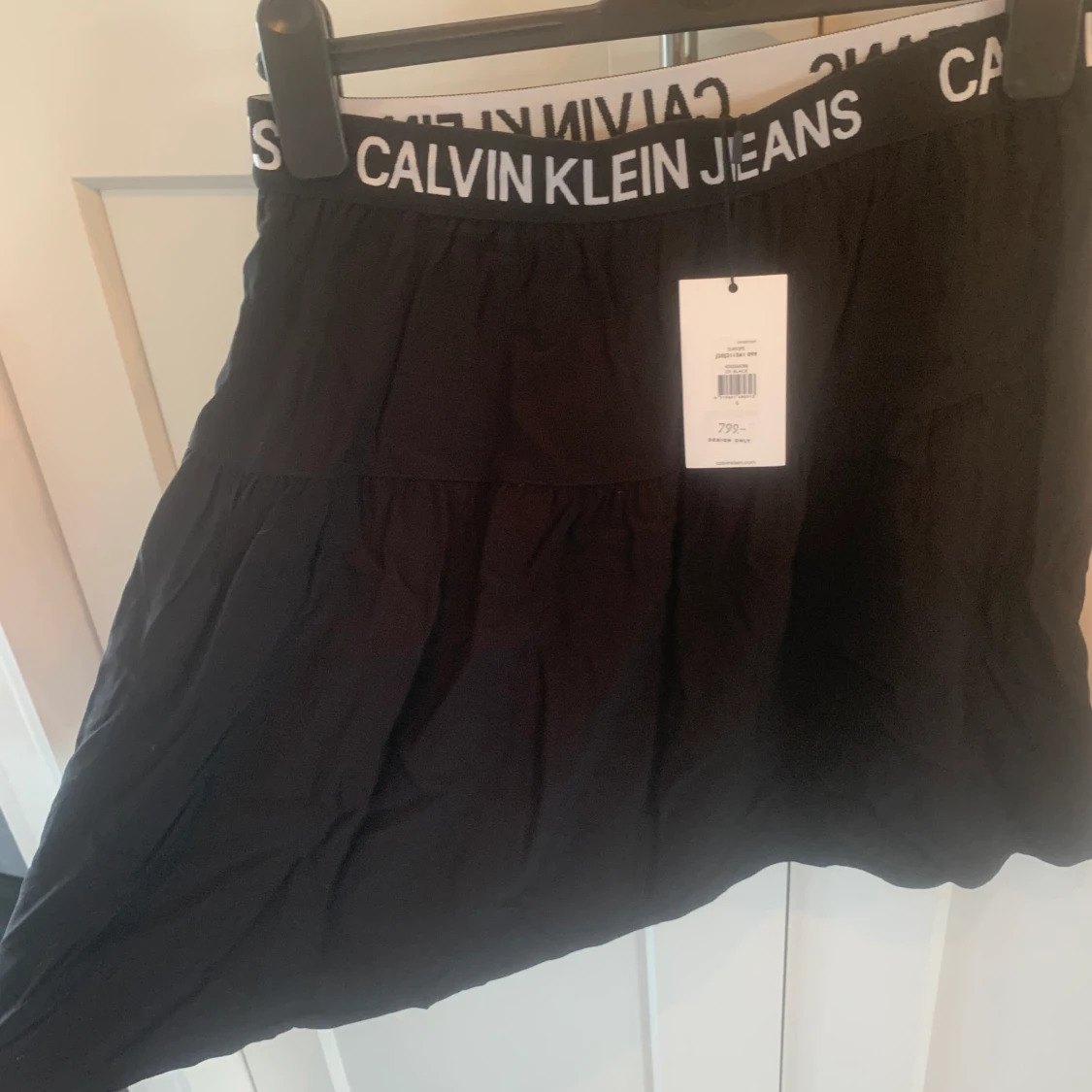 Calvin Klein kjol S - 90