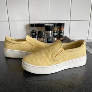 Duffy sneakers  - Strl 38