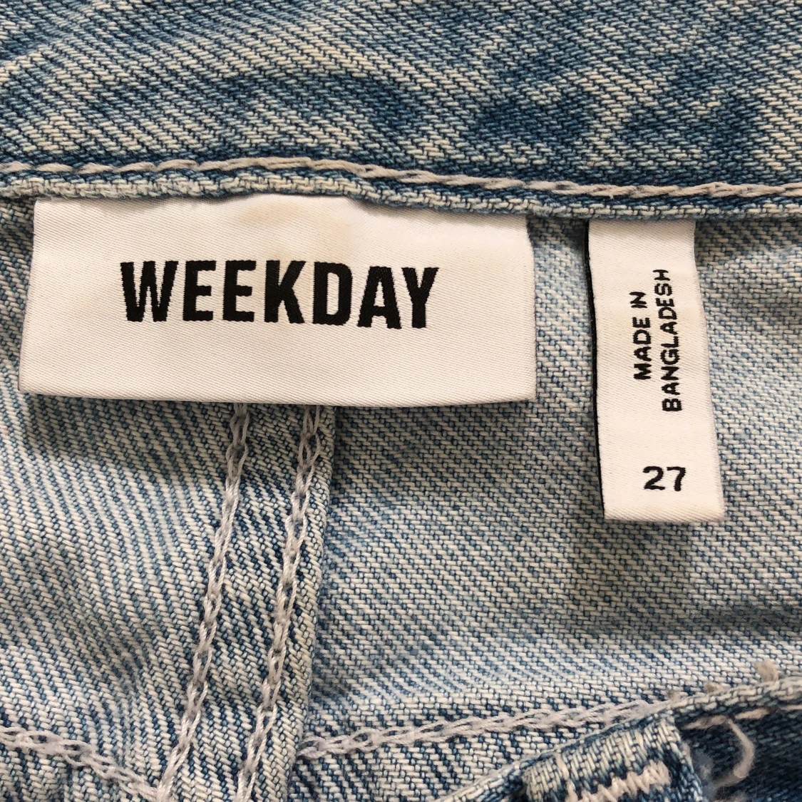Trendiga Weekday jeans  - 91