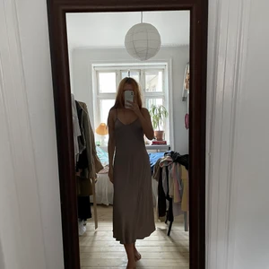 Second female strap dress - Second female satin strap dress in a Dark sand. Adjustable straps🤍