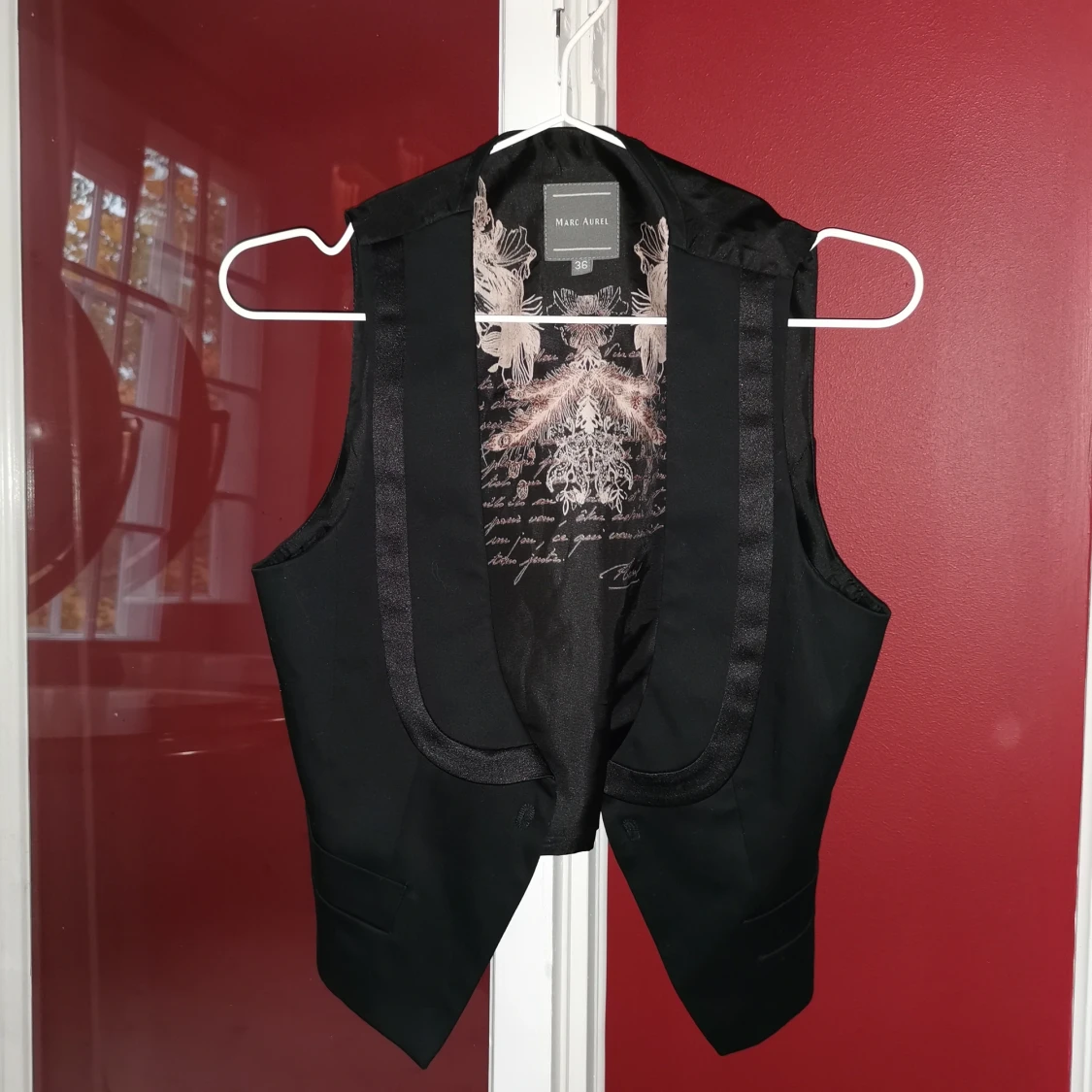 svårt cool väst   - 91