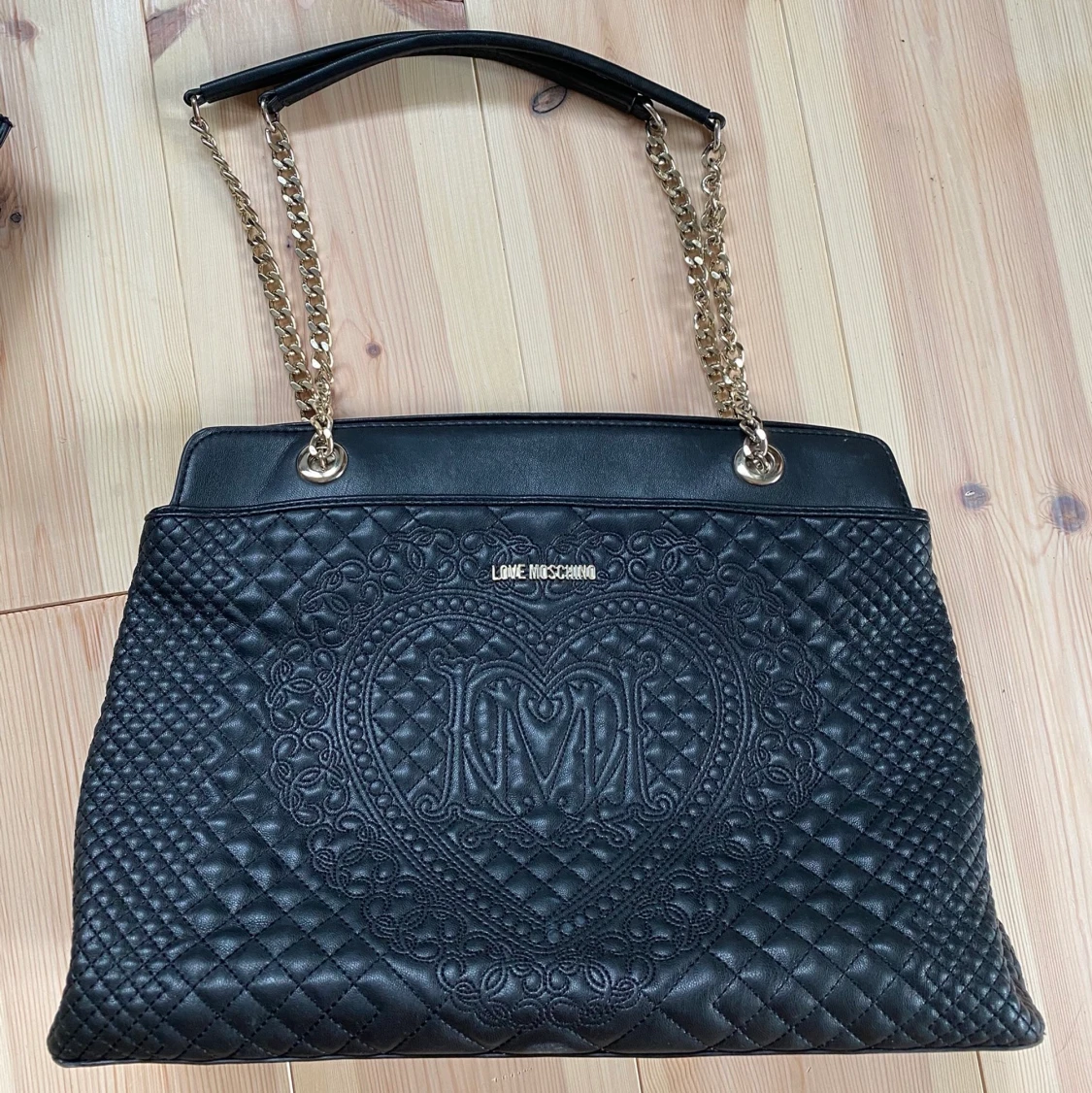 Love Moschino väska  - 90