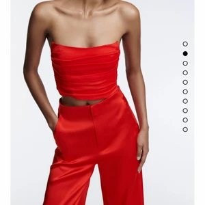 Säljer denna toppen i s - Helt ny prislappen kvar den va lite liten och han inte lämna tillbaka den