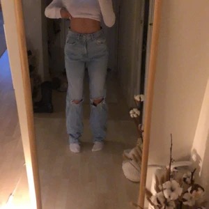 90s jeans - 90s jeans från gina i storlek 34 köpare står för frakt 💛💛