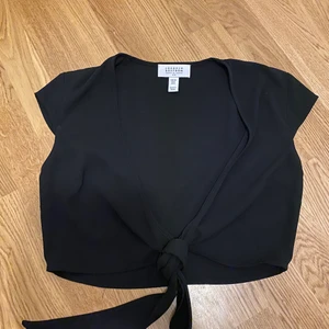 Josefine Ekström topp. Oanvänd. - Josefine Ekström topp, oanvänd.