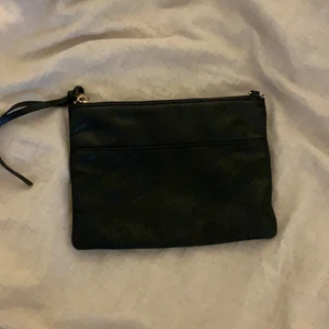 Väska - Väska från hm 20kr + frakt. 