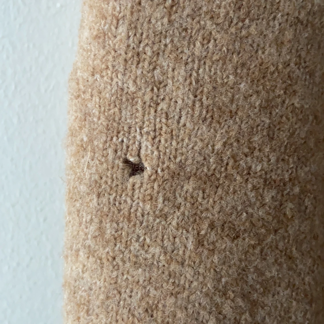 Stickad H&M tröja - 91