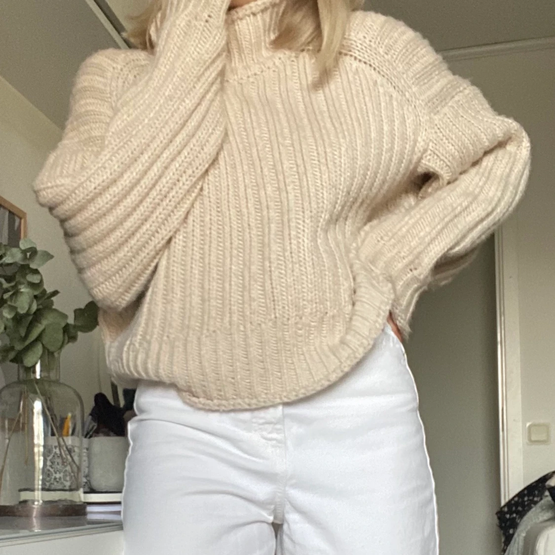 Stickad mysig tröja