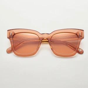 Chimi 005 - Säljer mina nya chimieyewear i modellen 005 eller byter mot 004!!! Använda 1 gång💖