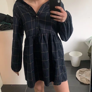 Klänning - Från SHEIN, storlek S