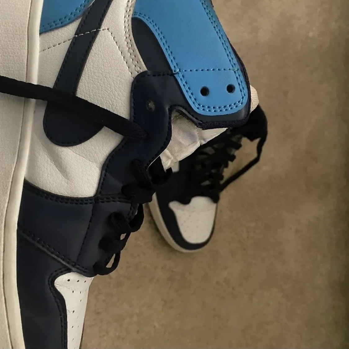 Jordan 1 obsidian strl: 38.5 - 91