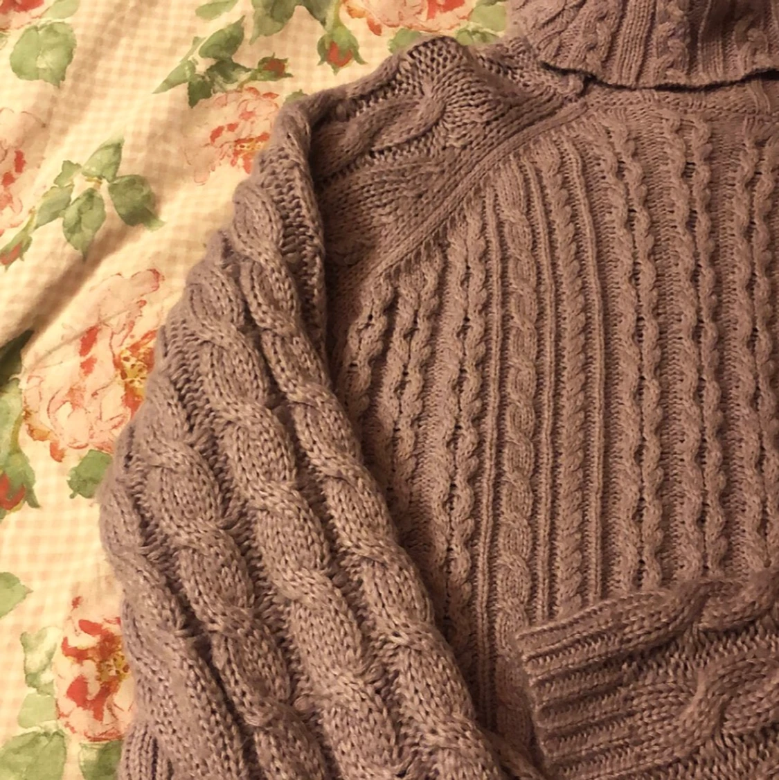 Pastelllila stickad - 91