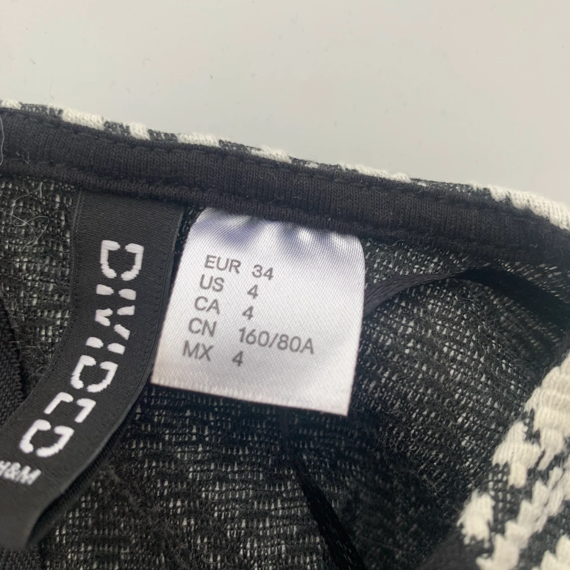 Klänning hm storlek 34 - 90