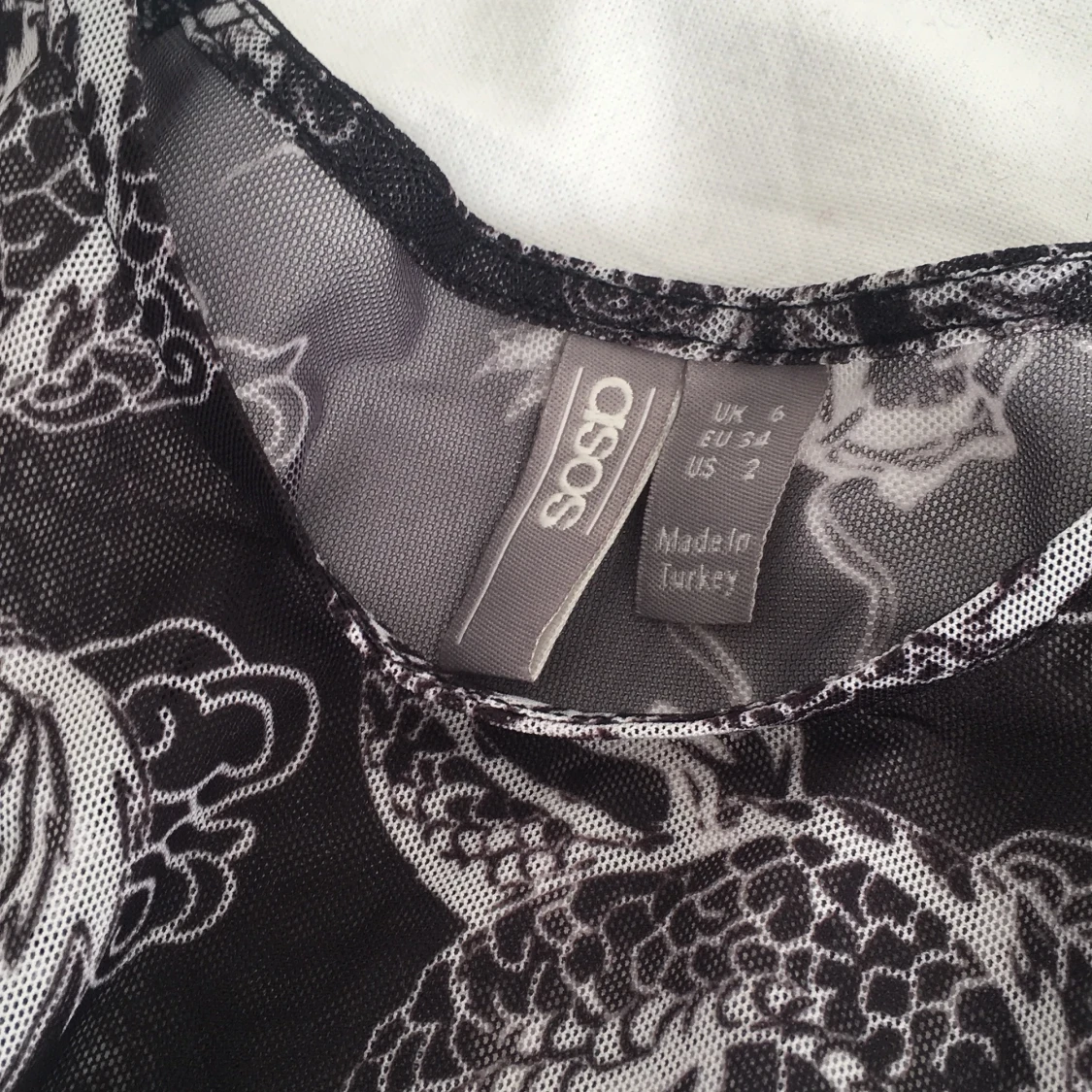 Långärmad Svart Meshtröja m dragon print - 90