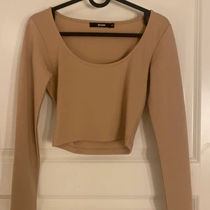 Långärmad tröja - Aldrig använd - nyskick