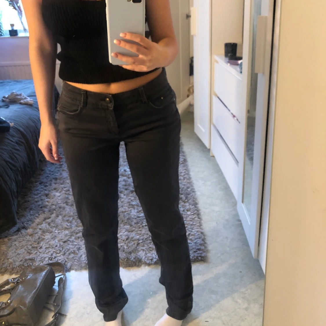 Gråa lågmidjade jeans💕 - 90