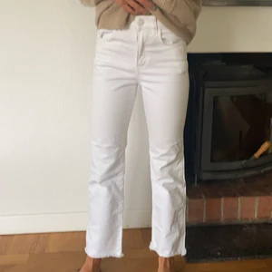 Filippa K jeans  - Jättefina vita jeans, som nya!  Storlek XS. 