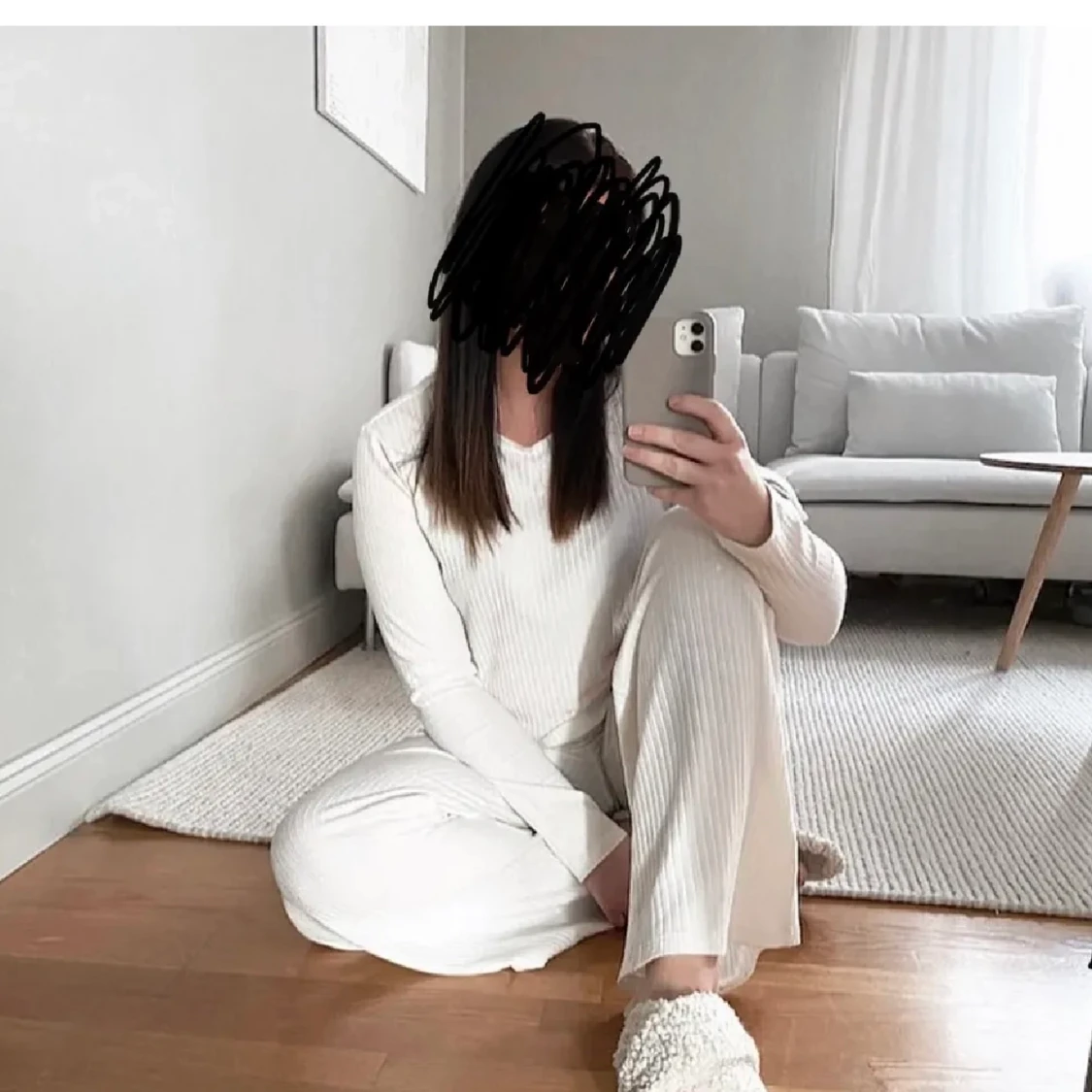 Ribbat set från Nelly