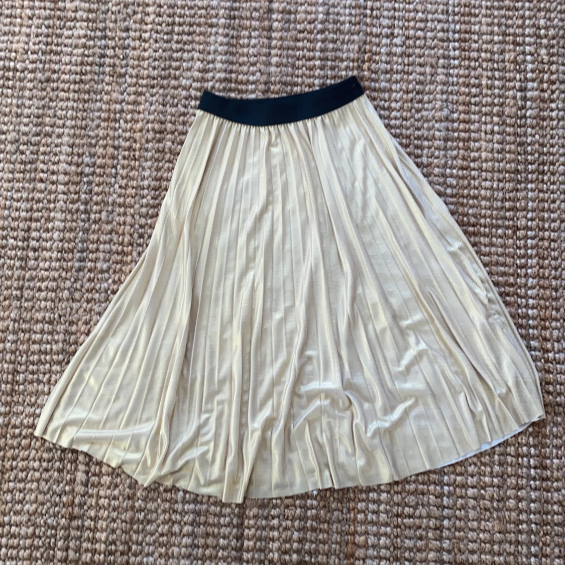 Beige-guldig kjol - 90