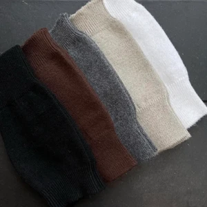 Torgvantar - Finns i svart och ljus grå(andra färger kommer in snart) behöver lägga upp på nytt i nytt konto då mitt andra strulade (FRAKT INGÅR) 1 för 160!! 2 för 285kr (15 cm )