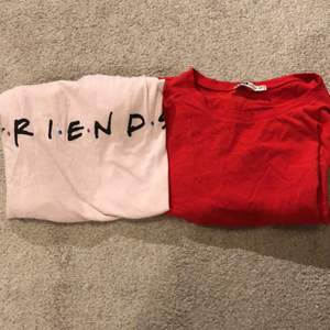 Två t-shirts för 60kr+frakt. Den rosa i storlek xs å den röda i storlek M men skulle snarare säga att båda är i storlek s, tycker att de båda är jättesköna och inrikting bra skick💫💫 det verkliga värdet är runtomkring 200kr
