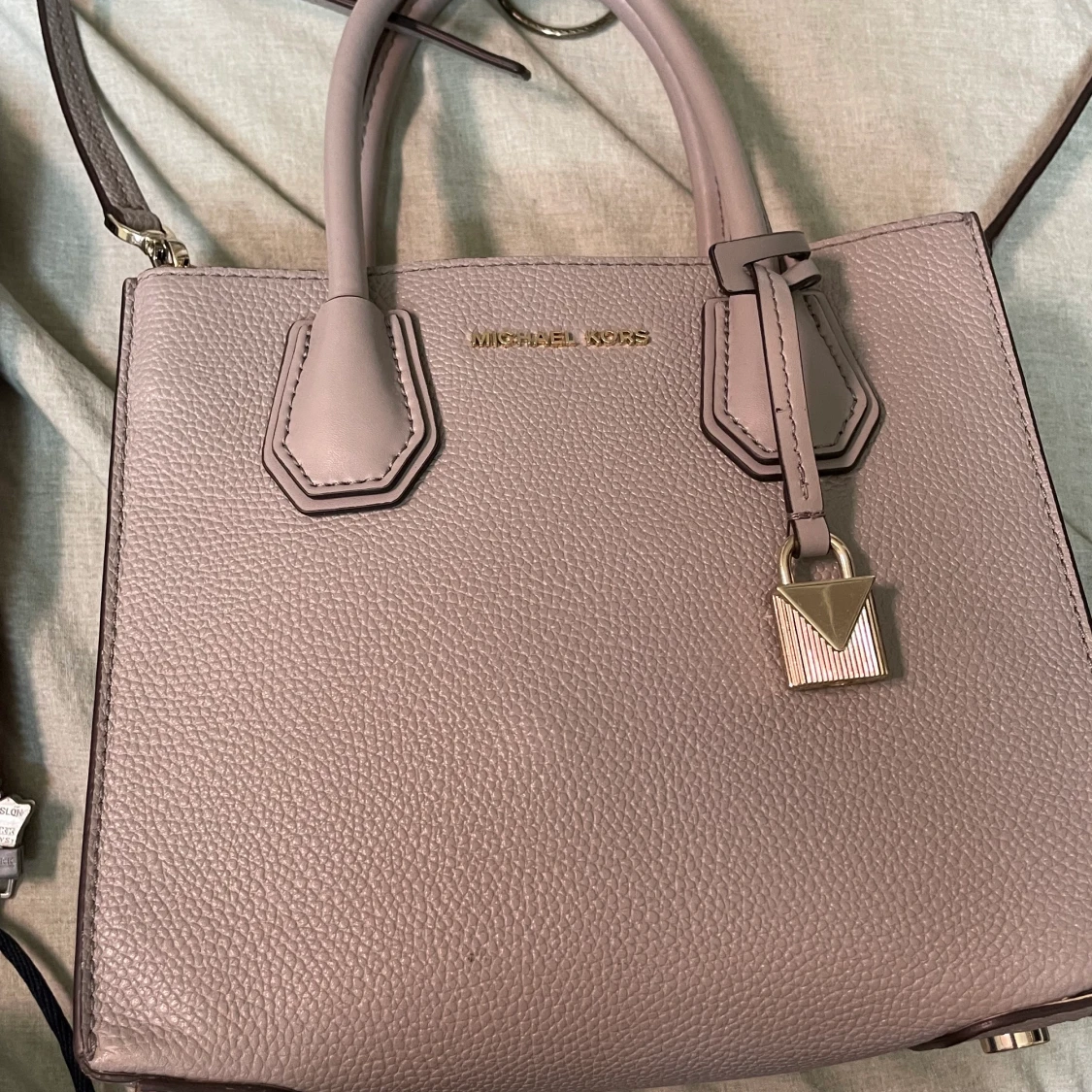 Michael kors väska  - 91