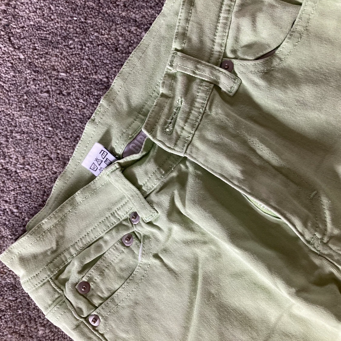 Limegröna 3/4 byxor - 90