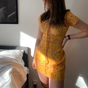 Klänning  - Skitsnygg sommarklänning, nästan aldig använd. Köparen står för frakten💌🥰