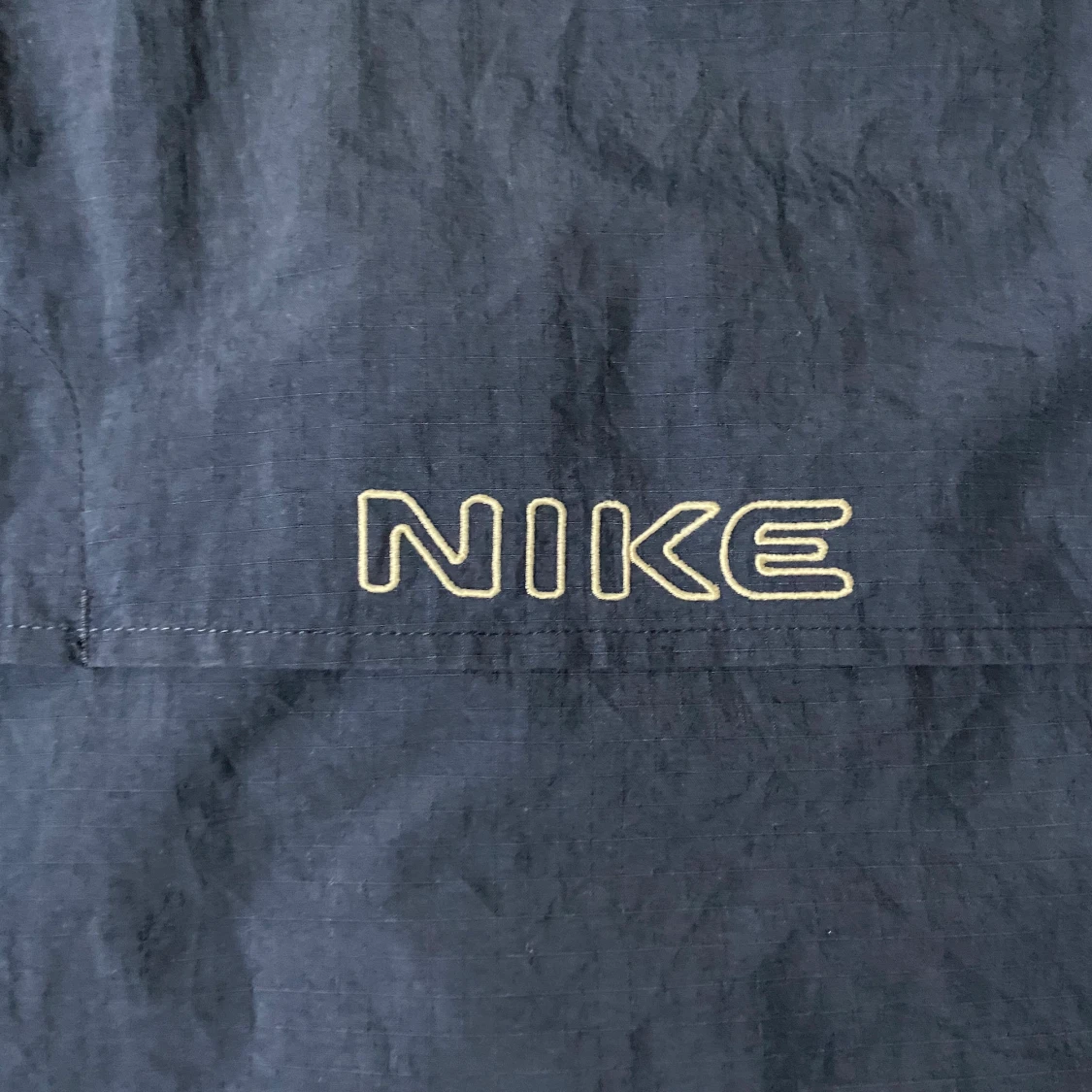 Nike jacka storlek L, passar M också - 91