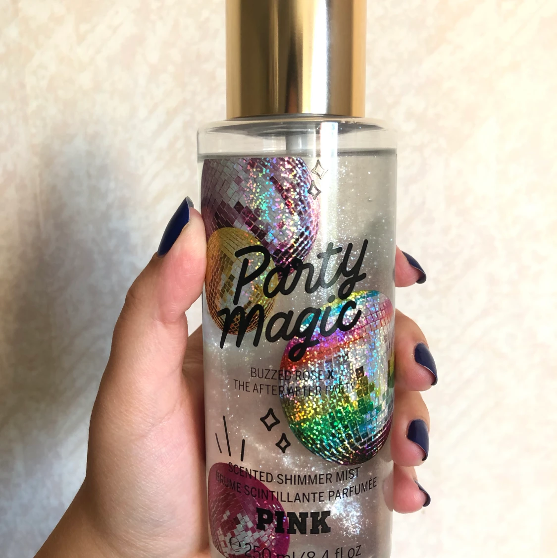 NEW VICTORIA'S SECRET SCENTED SHIMMER MIST ❤️❤️❤️