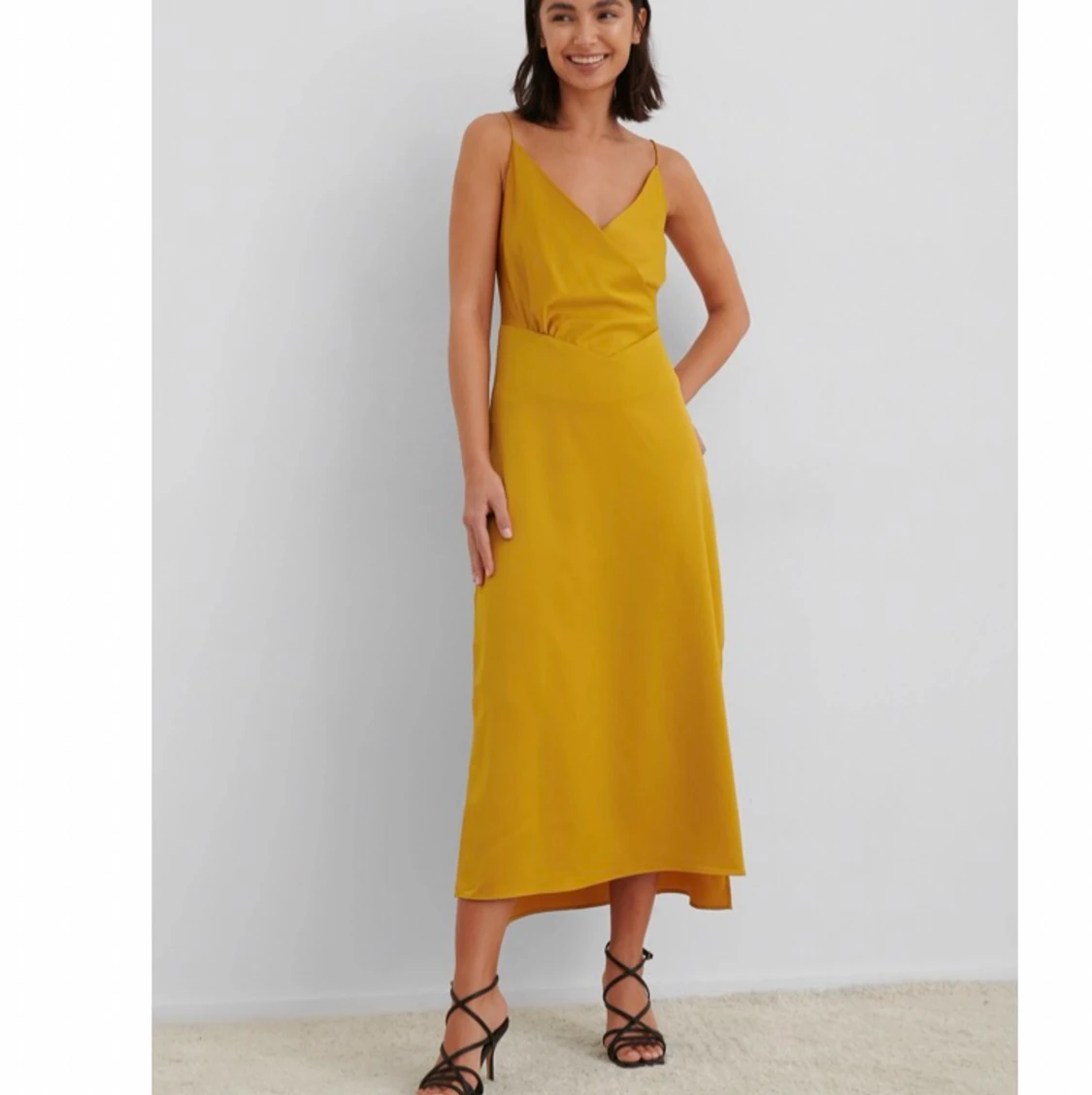 NA-KD klänning strl S - 91