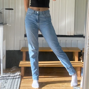 Jeans - Mom jeans, jag är 173 cm lång :)