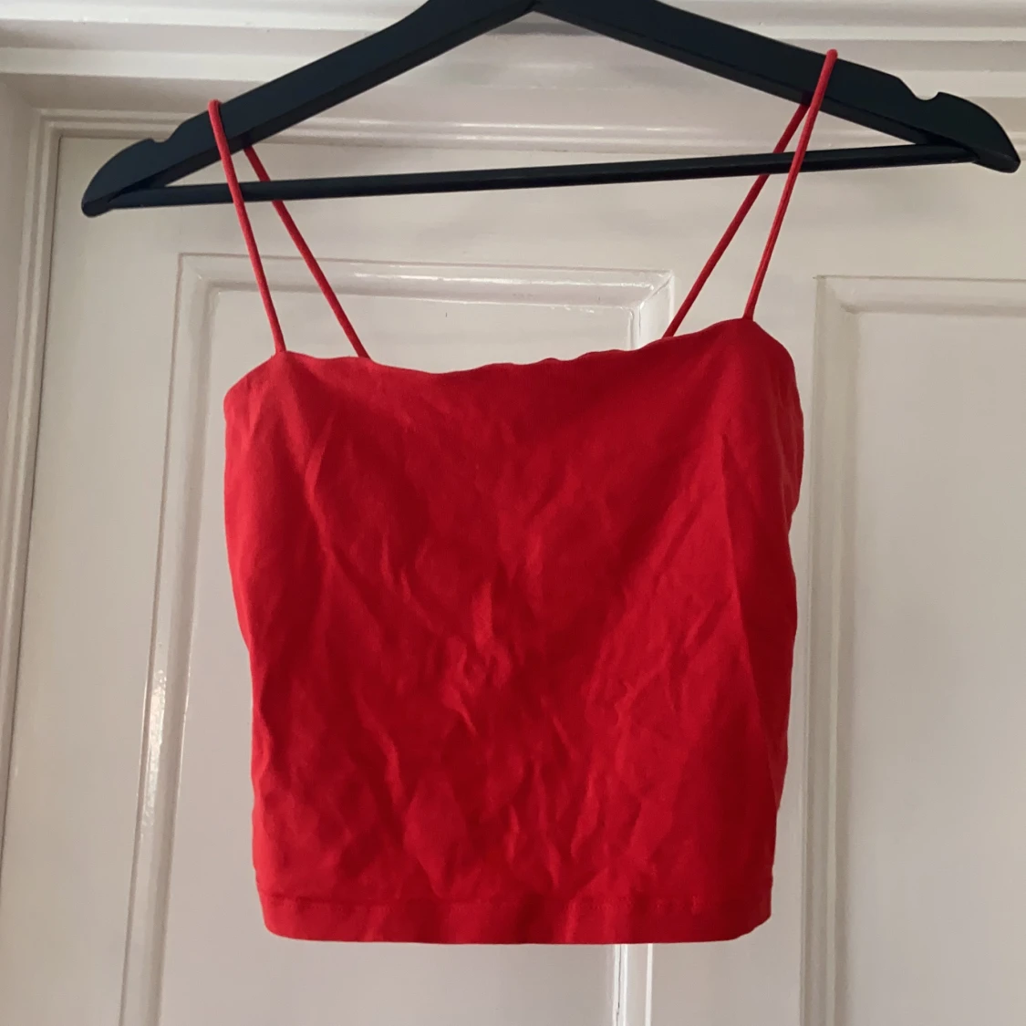 Gina tricot rött linne XS